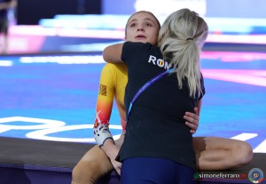 rom ph simone ferraro sfa07565 copia